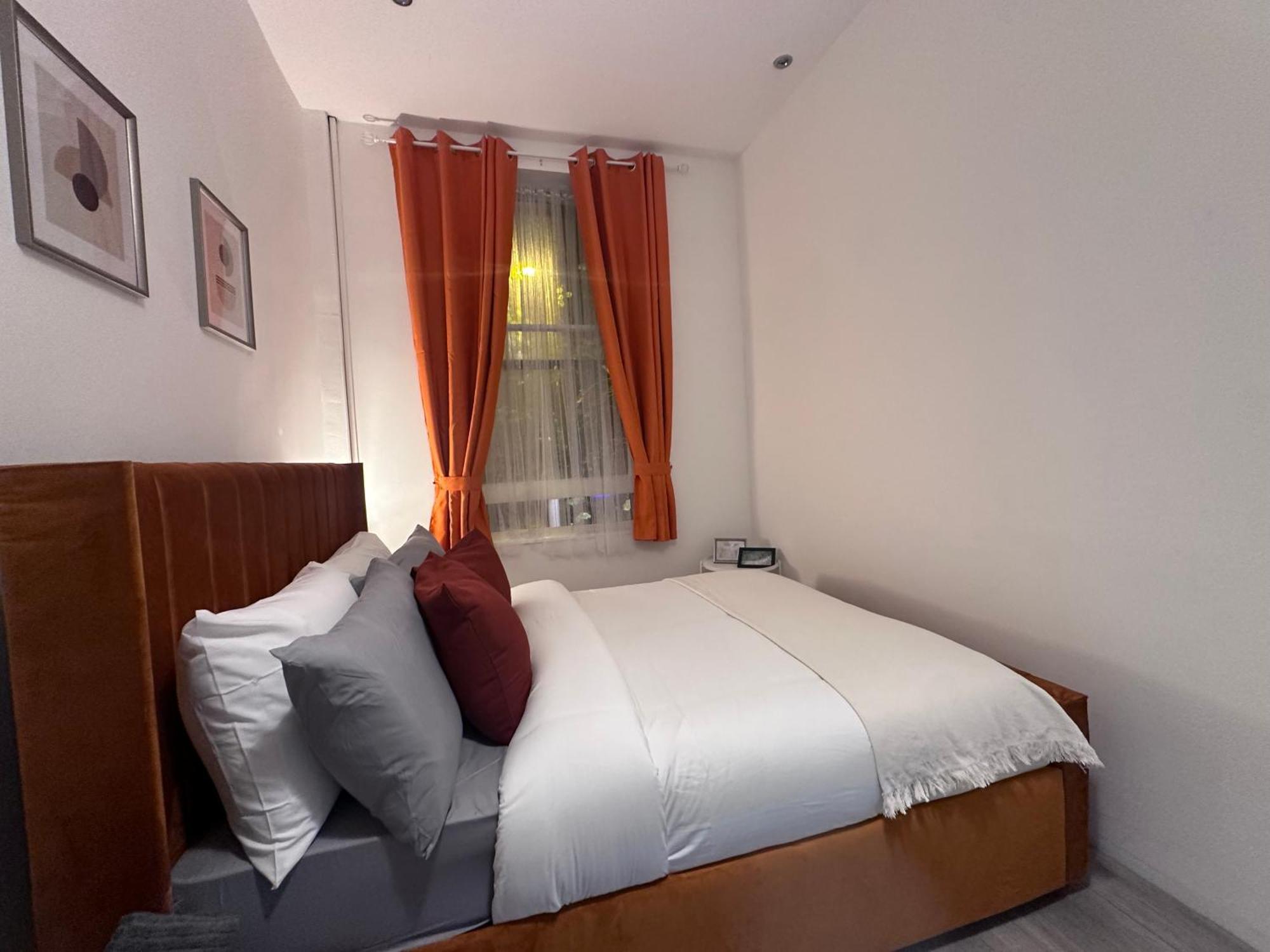 Apartament Shad *